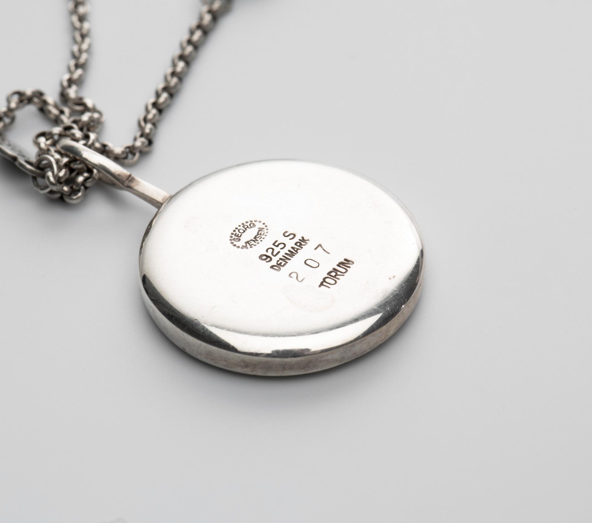 HALSSMYCKE,  sterlingsilver, "Swril", Vivianna Torun Bülow Hübe för Georg Jensen" Vikt ca 12 g.