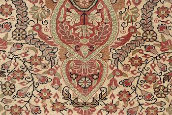 Carpet, Oriental/Eastern Europe, ca 297 x 196 cm.