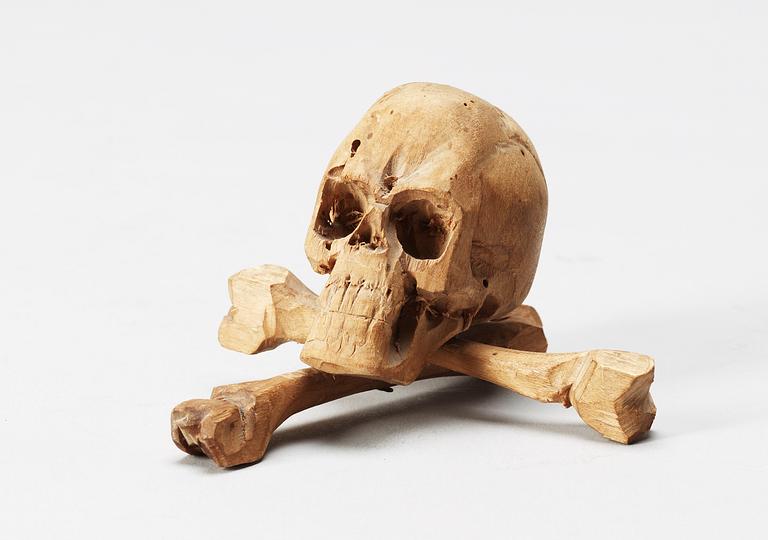 Axel Petersson Döderhultarn, Skull and bones.