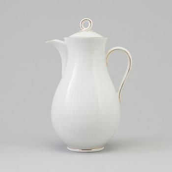 LOUISE ADELBORG, kaffeservis, 44 delar, "Swedish Grace", med guldkant, Rörstrand.
