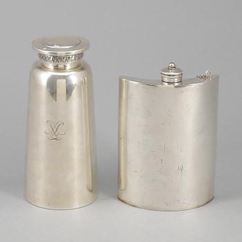 SHAKER och PLUNTA, nysilver, bl.a. C G Hallberg, omkring 1900-talets mitt.