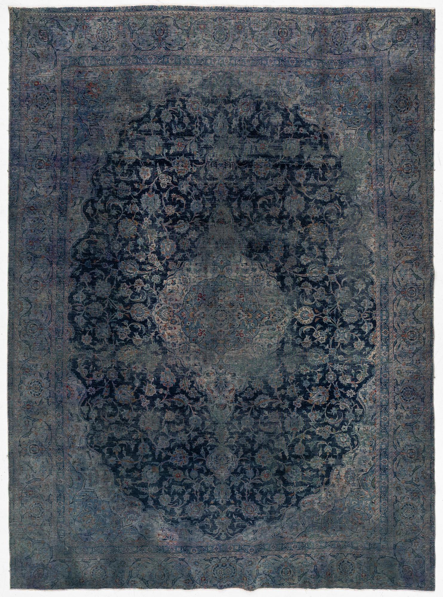 Carpet, Keshan pattern, approx. 390 x 290 cm.