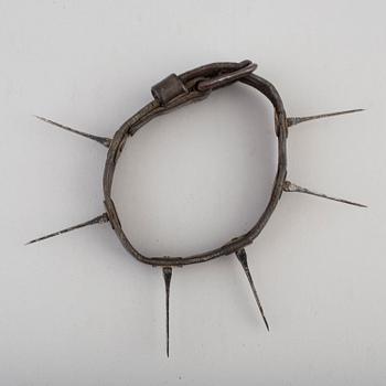 A first half of the 20th century dog collar.