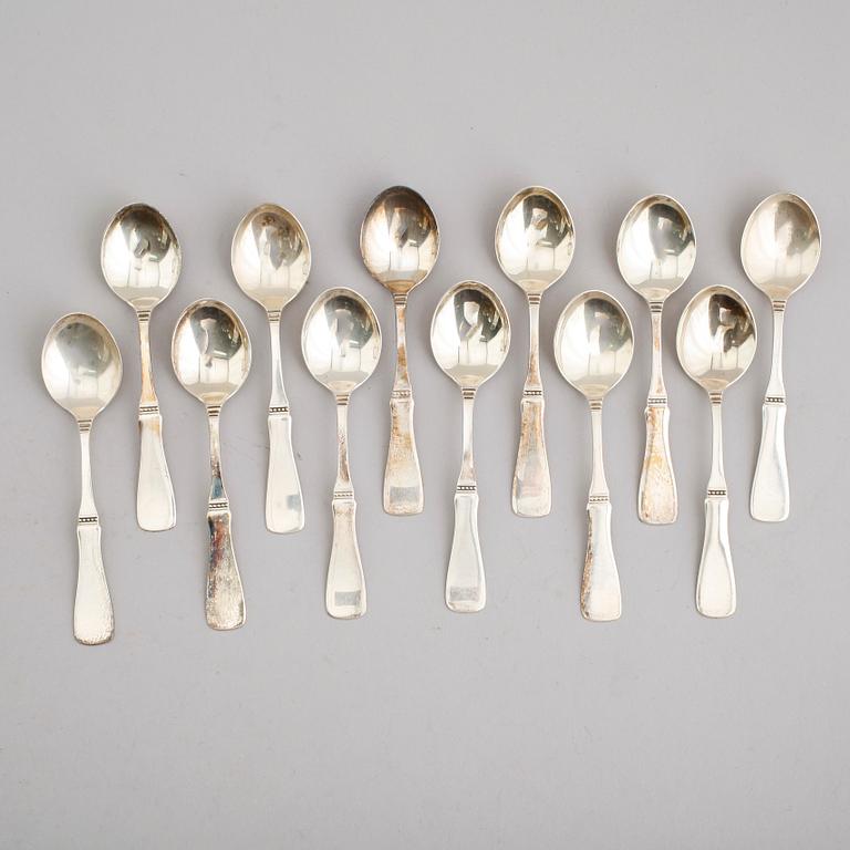KAFFESKEDAR, 12 st, silver, MGAB, 1968. Vikt ca 137 gram.