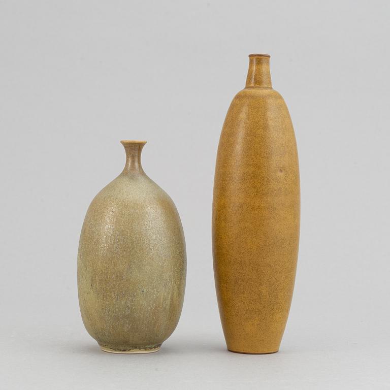 A set five stoneware vases and two bowls, including Tomas Anagrius and Atte Holm, Höganäs.