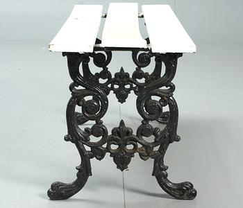 TRÄGÅRDSBÄNK, gjutjärn, sekelskiftet 1900.