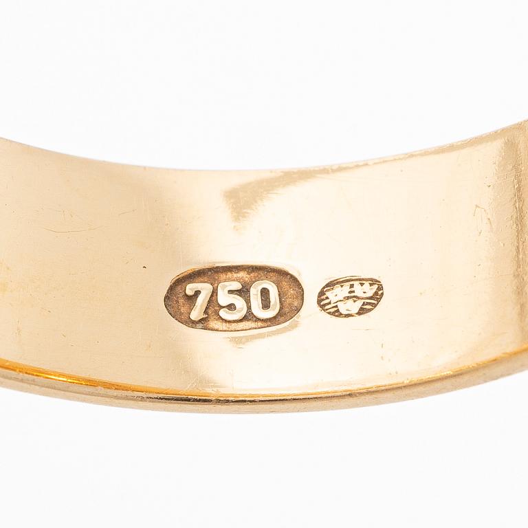 Ring, possibly by Liisa Vitali, “Nyckelpiga”, 18K gold.
