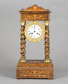 BORDSPENYDL, Frankrike, omkring 1900.