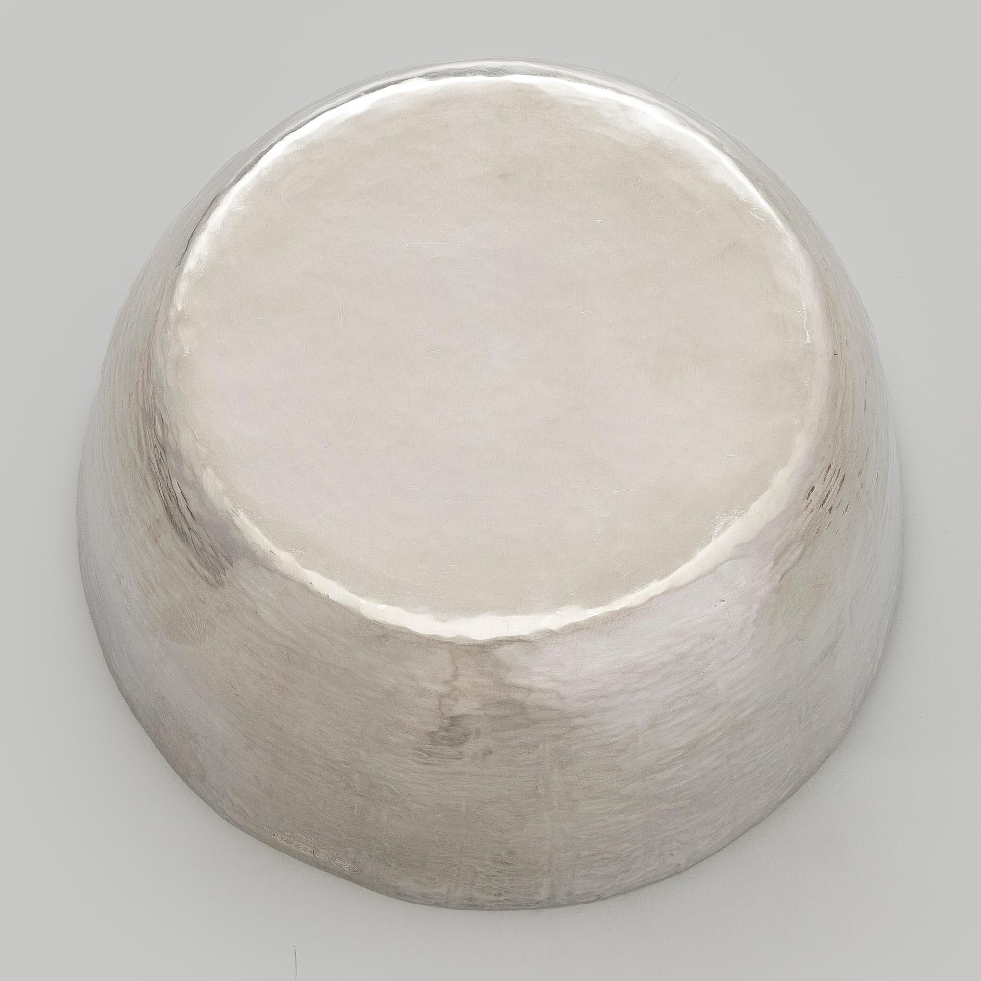 Tapio Wirkkala, skål, silver, Kultakeskus, Tavastehus 1978.