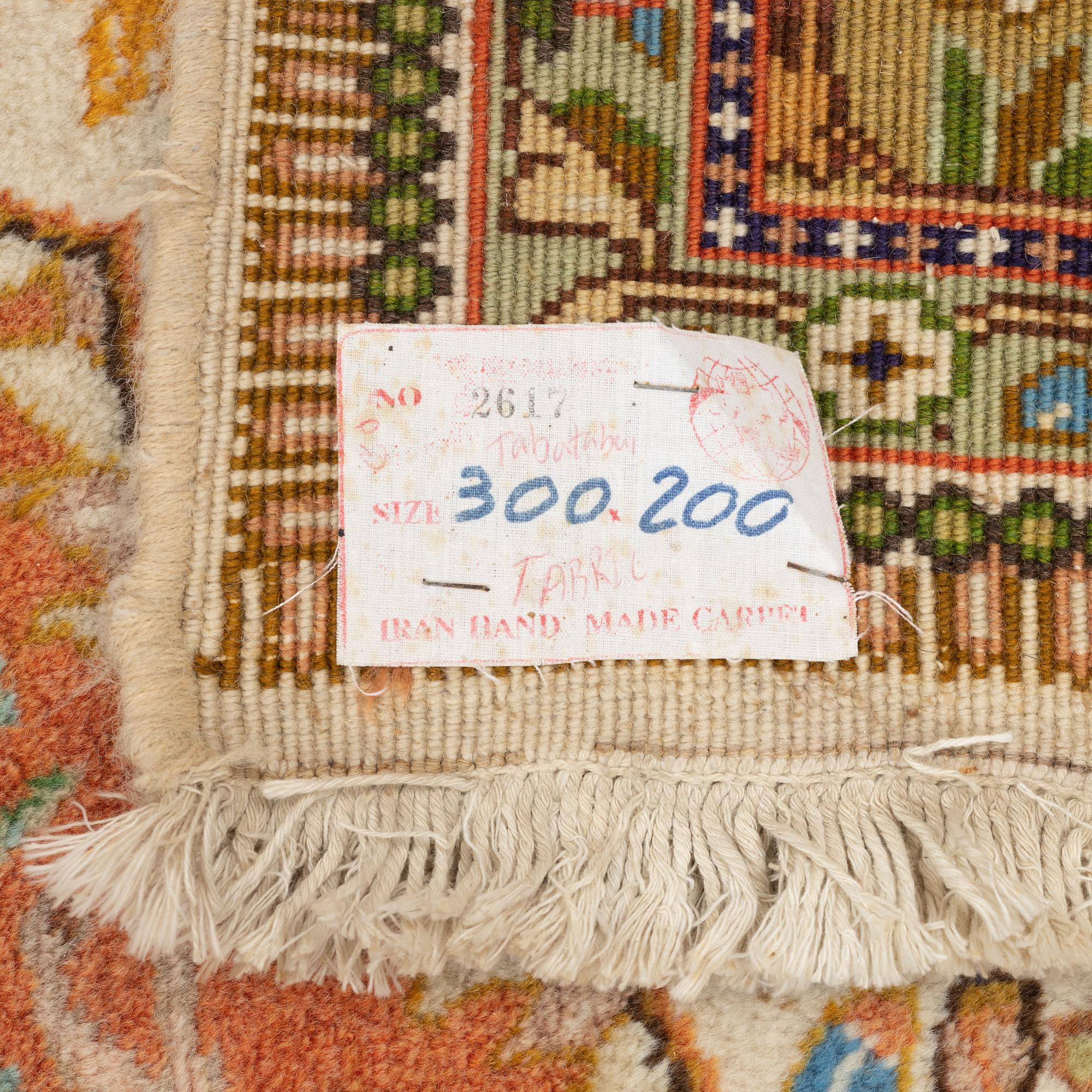 Matta, orientalisk figural, ca 294 x 200 cm.