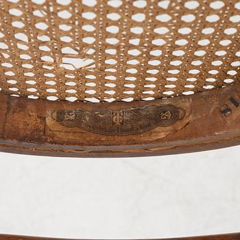 Five Thonét chairs No 14, Vienna around 1900.