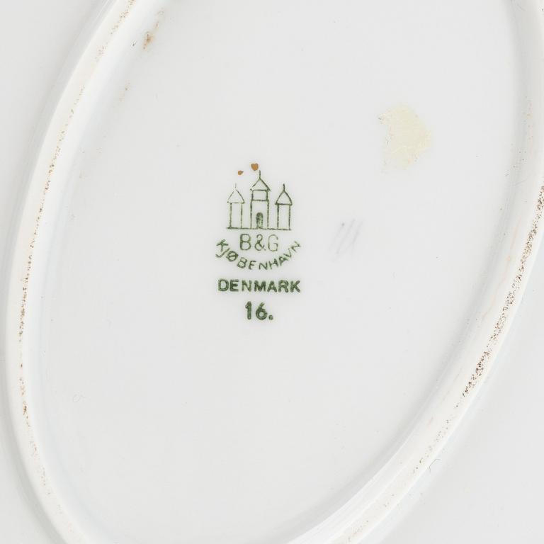 A 55-piece porcelain dinner service, "Måsen", Bing & Grøndahl, Denmark.