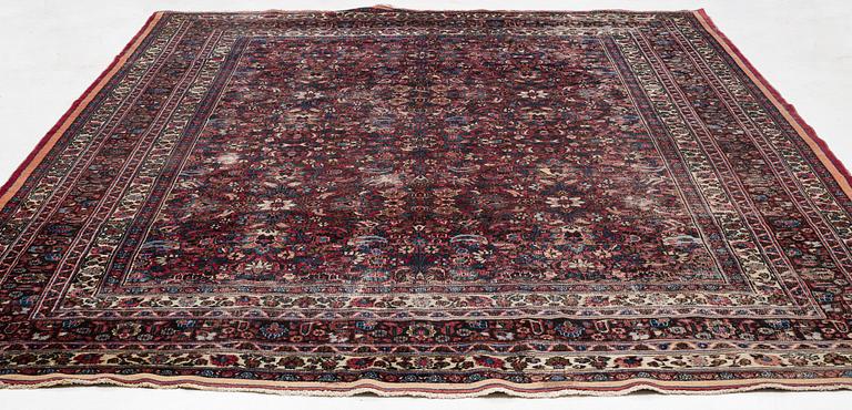 A Birjand/Khorasan carpet, ca 300 x 400 cm.