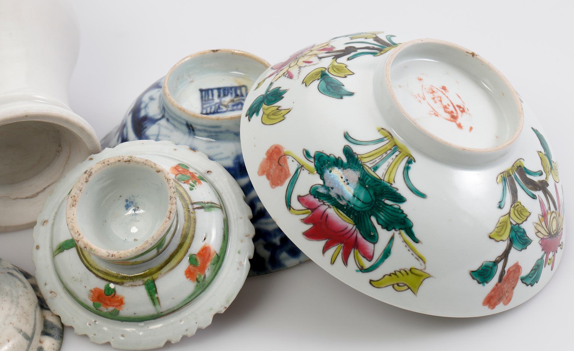 PARTI ORIENTALISK KERAMIK, 6 delar, 1800/1900-tal.