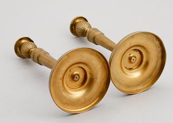 LJUSSTAKAR, 1 par, mässing, empirestil, 1800-tal.