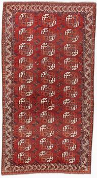 Carpet Erzari approx. 428 x 225 cm.