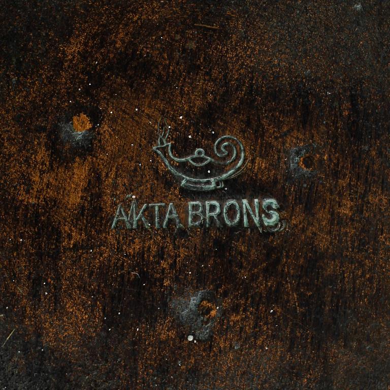 FAT, brons, Gunnar Nylund, monogramsignerad, 1900-talets mitt.