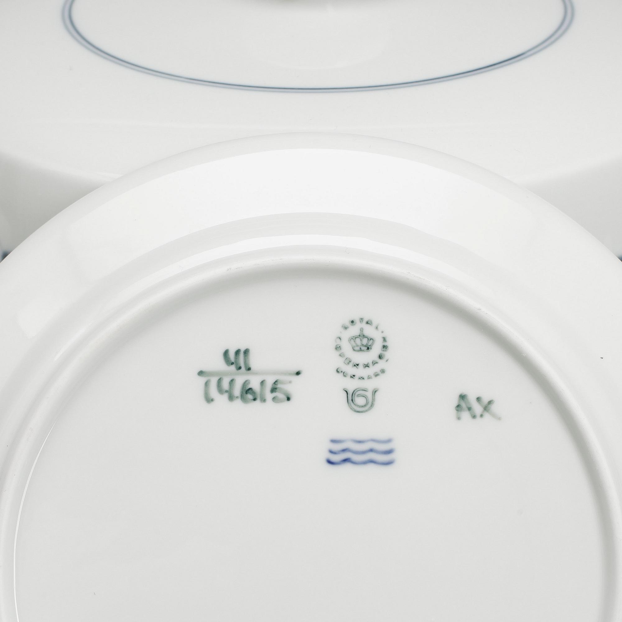 MATSERVIS, 73 delar, porslin, "Gemina", Royal Copenhagen. Formgiven 1960.