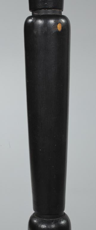 GOLVLAMPA, omkring 1900-talets mitt.