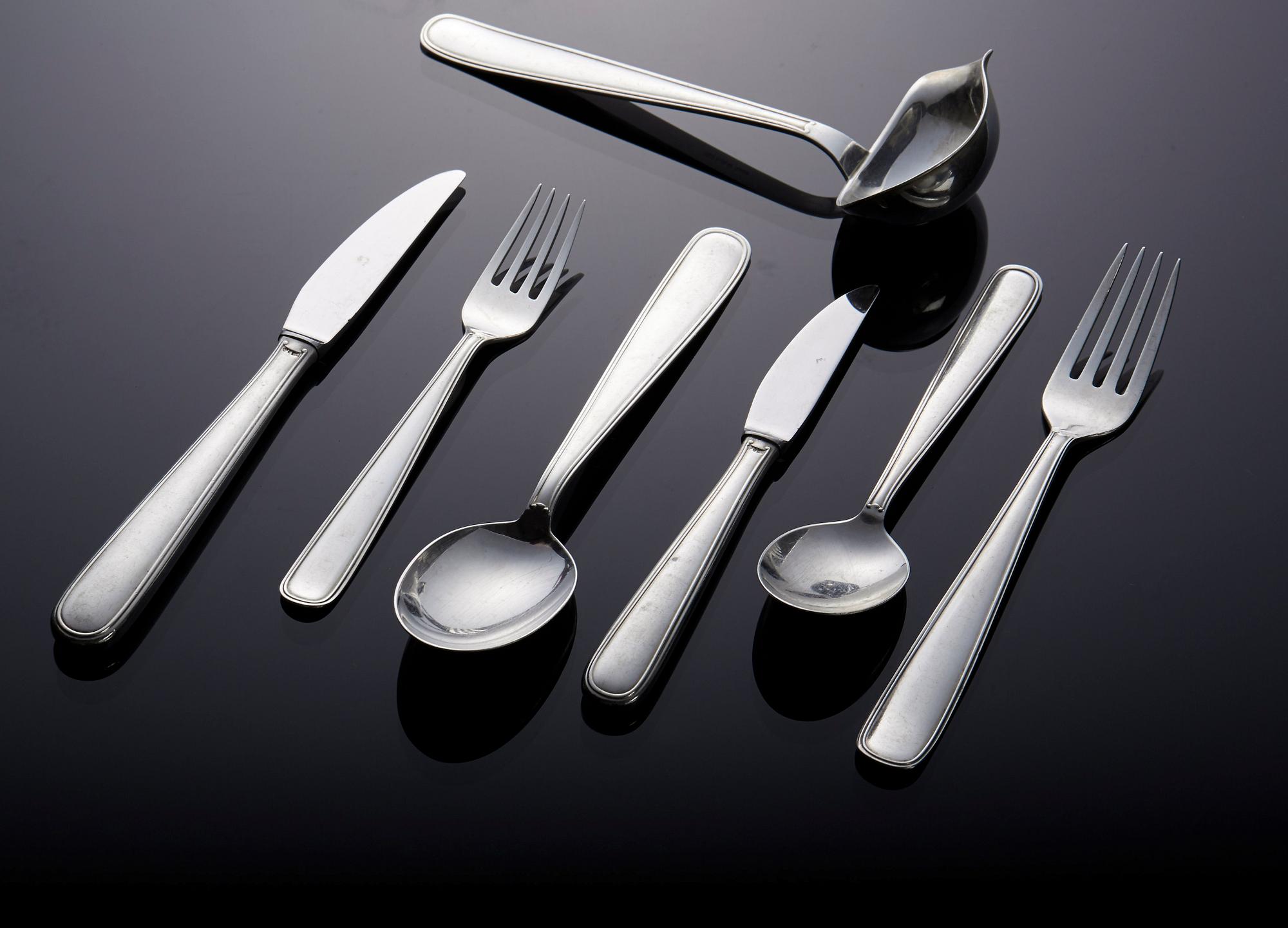 MATBESTICK, 73 dlr., Ambassad, formgiven av Sven Arne Gillgren, GAB Stockhom 1950/60-tal, silver, vikt ca 3580 g.