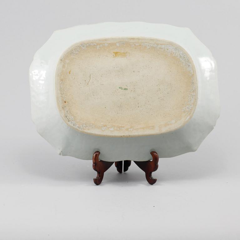 STEKFAT, porslin, Kina, 1700-tal.