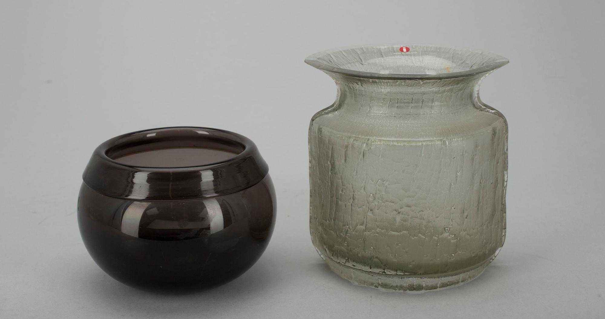 VAS samt SKÅL, glas, sign. Timo Sarpaneva, Iittala Finland 1900-talets senare hälft.