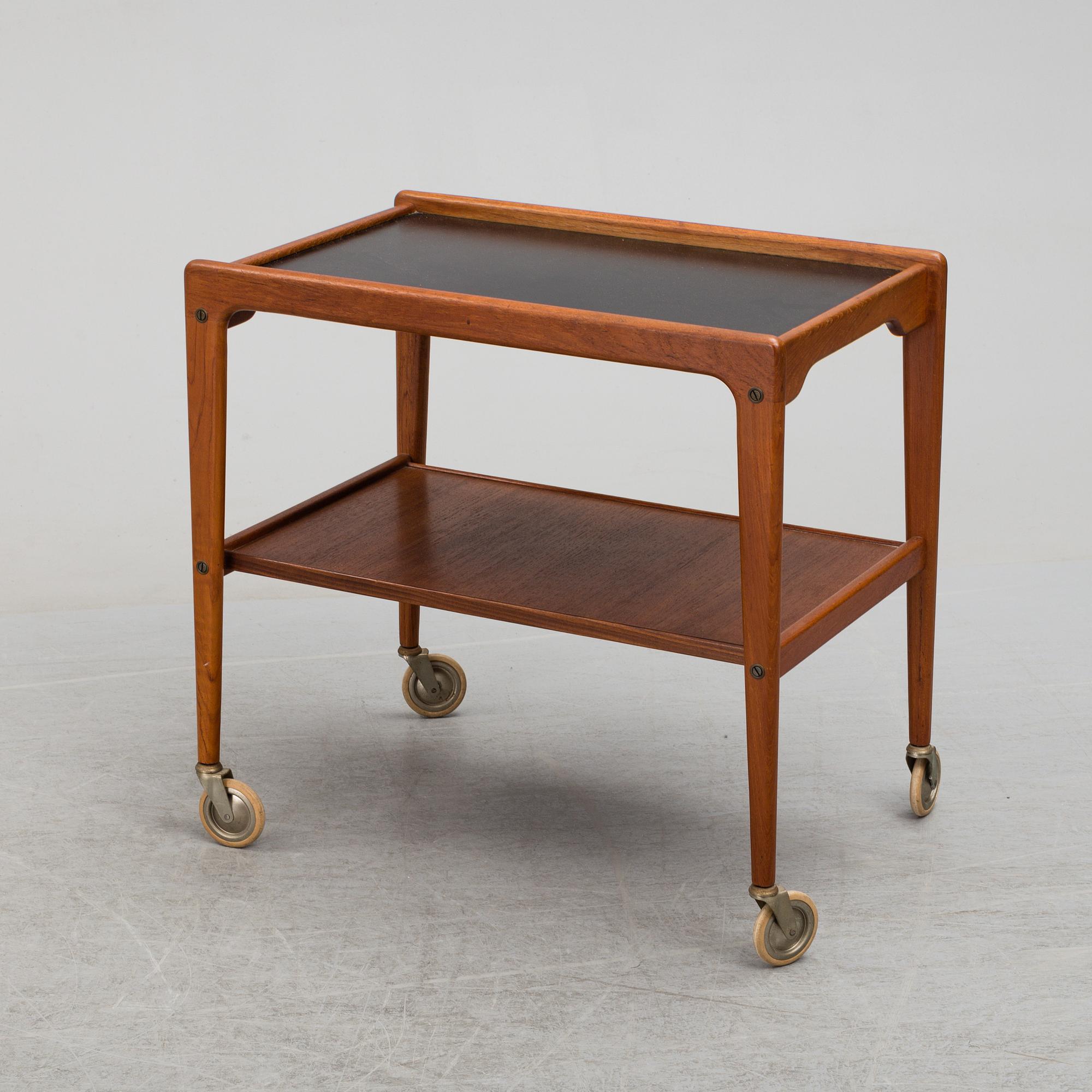 YNGVE EKSTRÖM, tevagn, "tevett", teak, Källemo Möbelfabrik, Vaggeryd. 1950-tal.