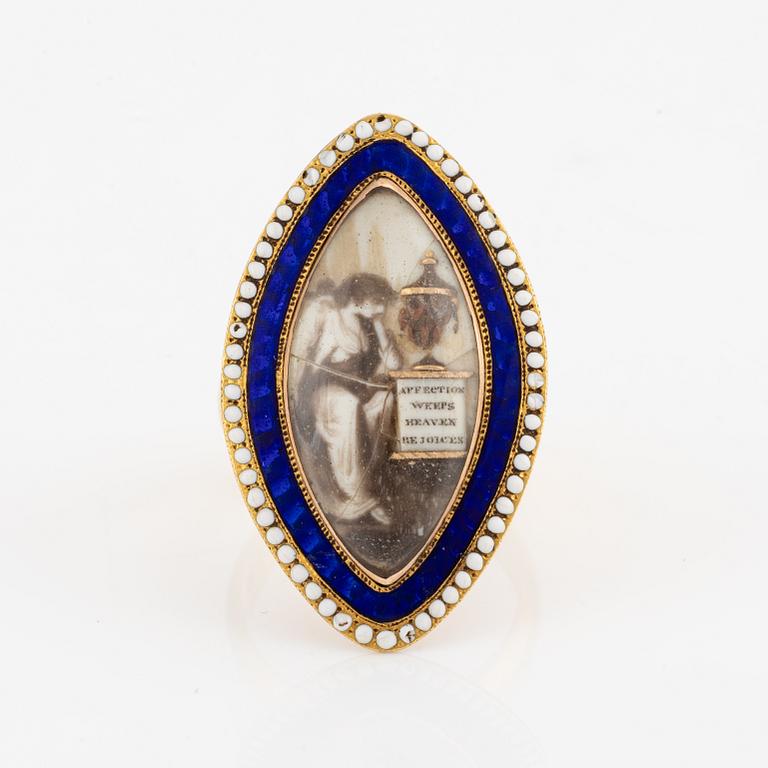 Ring, "memento mori"/mourning ring, gold, navette-shaped with blue and white enamel featuring sepia painting. Late 18th/19th century.