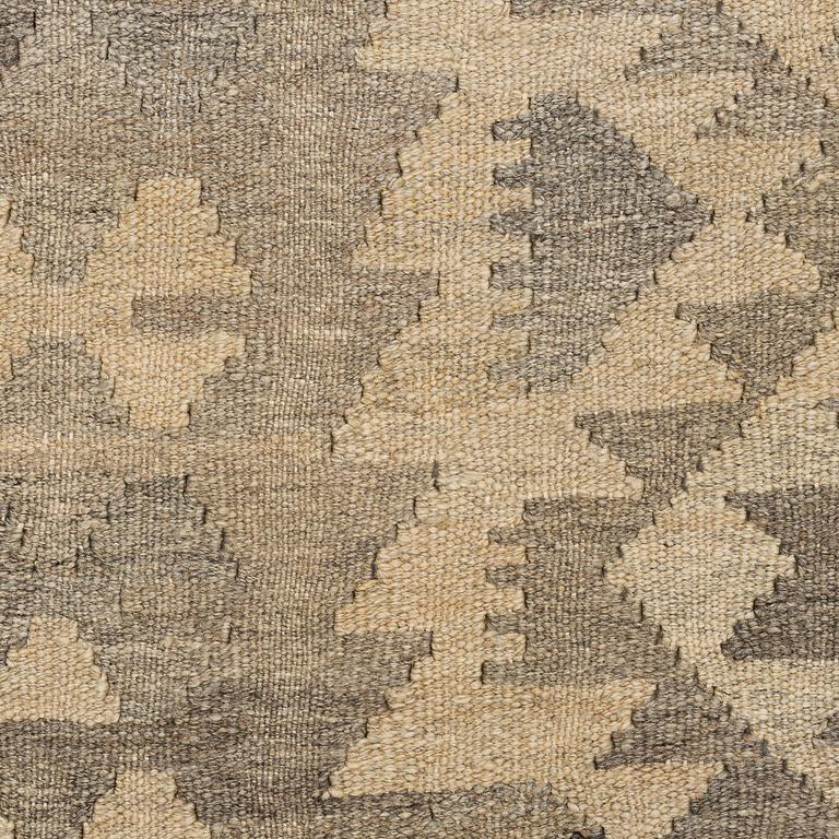 MATTA, Kelim, ca 252 x 175 cm.