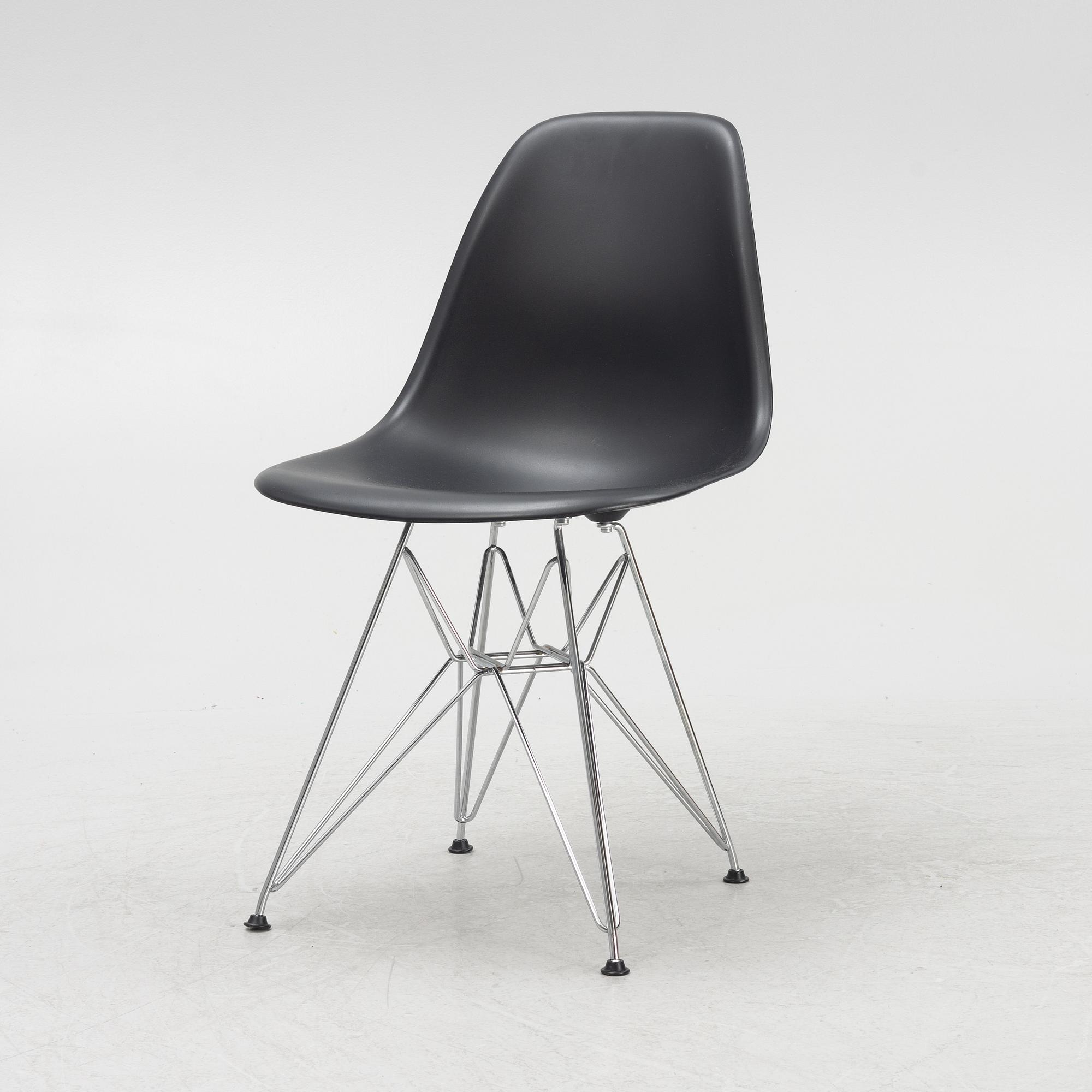 Charles & Ray Eames, stol, "Plastic Chair DSR", Vitra, 2010.