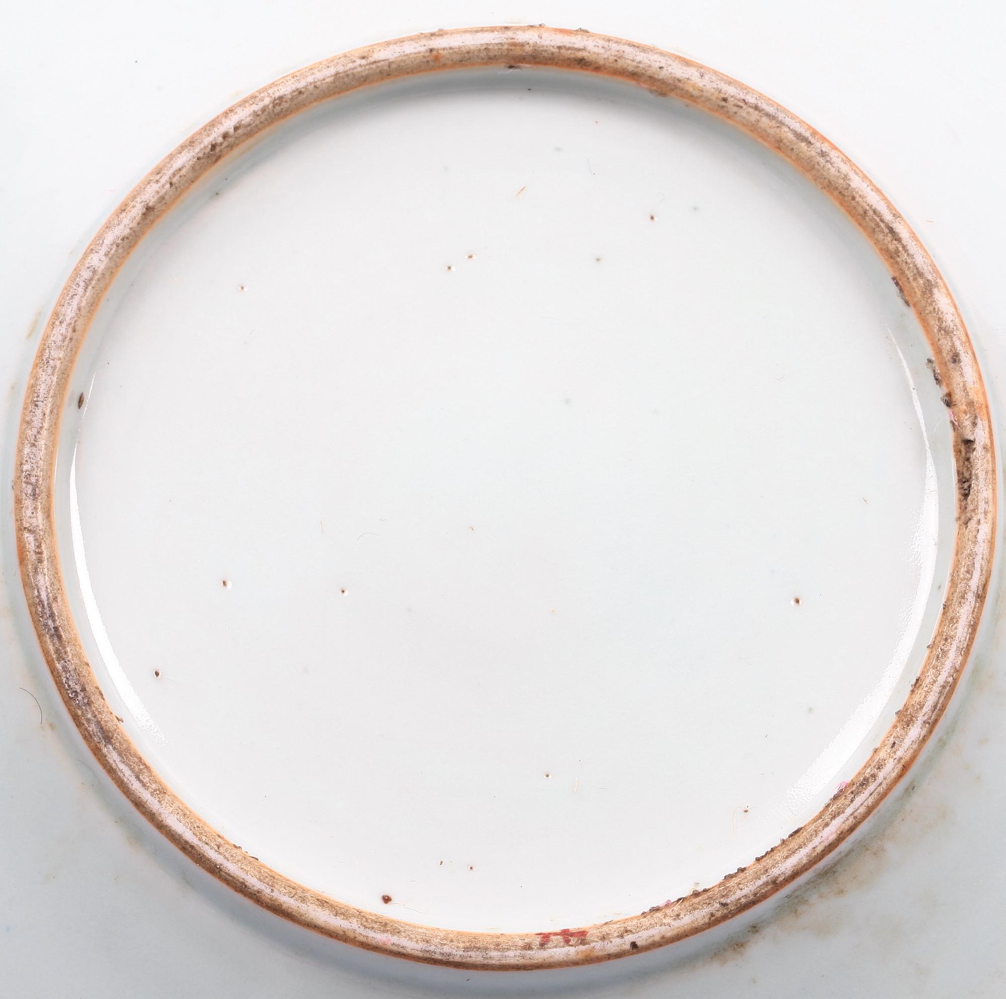 FAT, 2 st snarlika, porslin, Kina, 1900-tal.