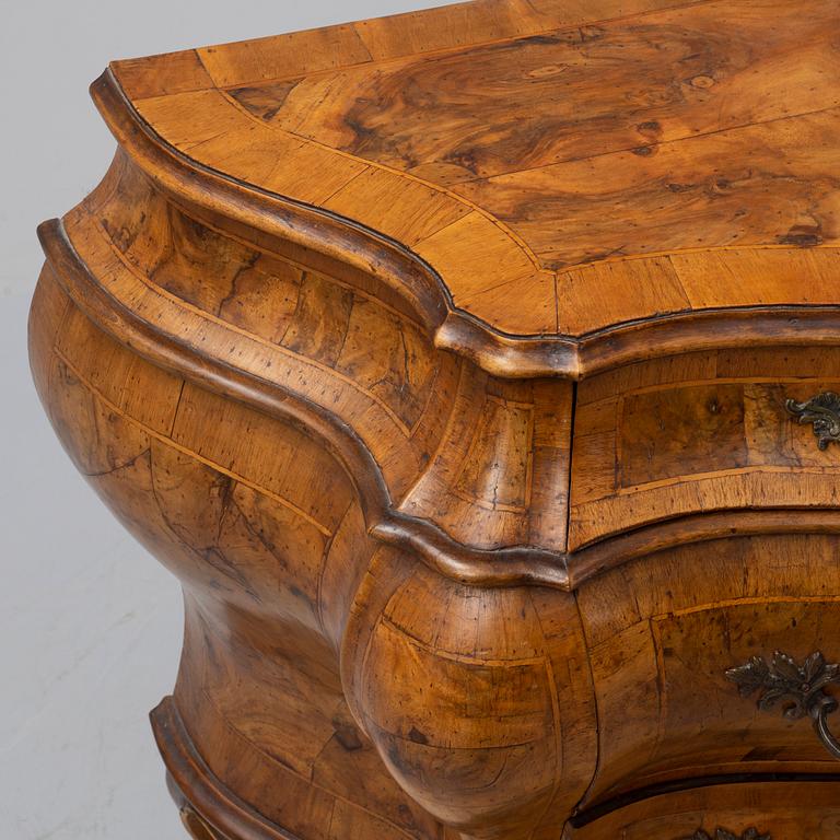 A 20th century Louis XV-style chest of drawers.