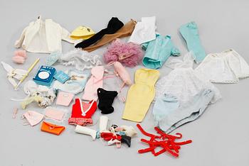 BARBIEDOCKOR, 4 st, MED TILLBEHÖR, Mattel, omkring 1900-talets mitt.