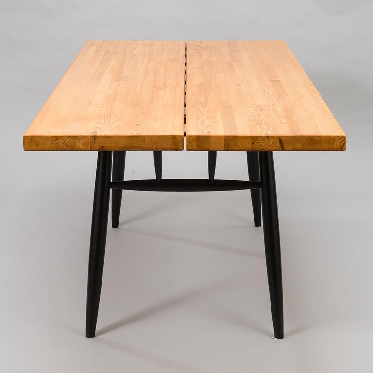 ILMARI TAPIOVAARA, a 1960's 7-piece 'Pirkka' dining set for Laukaan Puu.