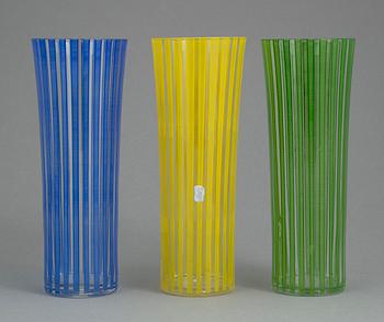 SERVISDELAR, 9 st, glas, "Strikt", Bengt Orup, Johansfors. Formgivna 1952.