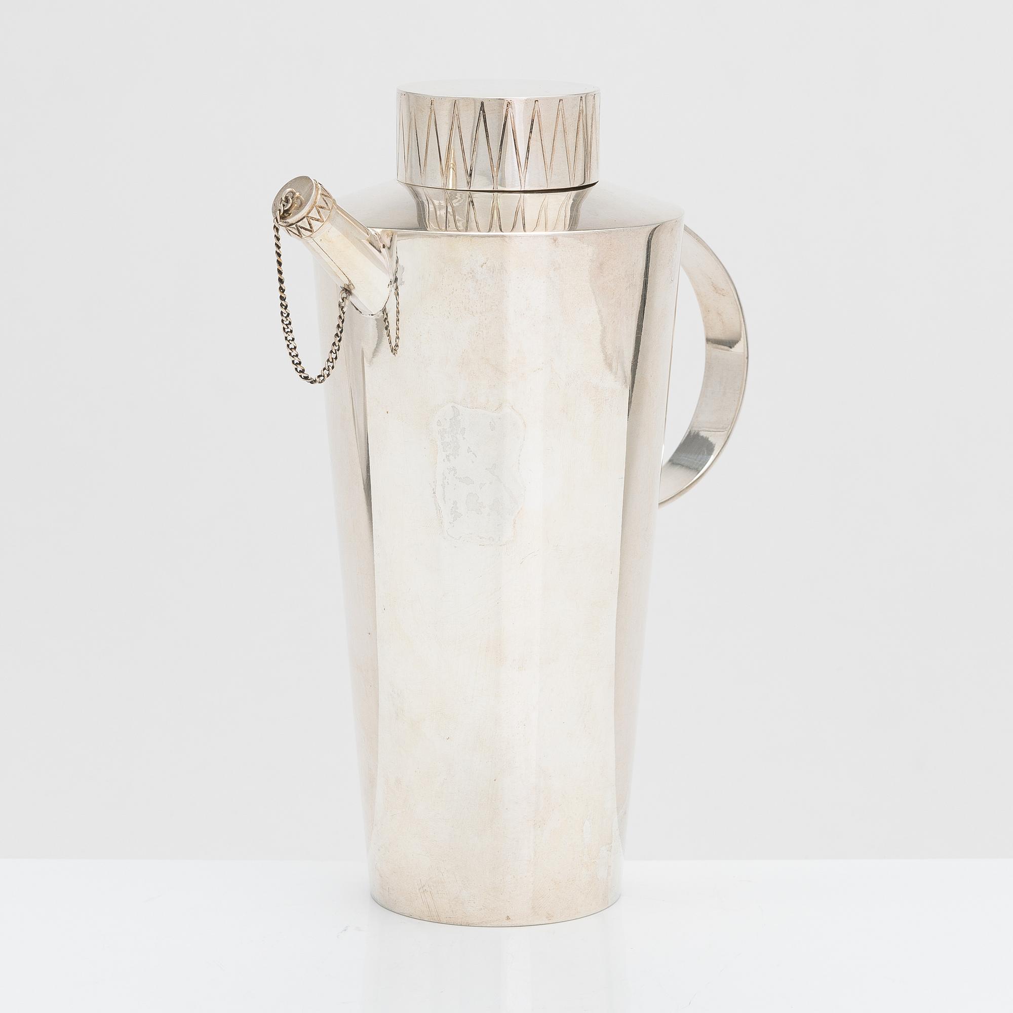 A silver cocktail shaker, Hopeatehdas,, Helsinki 1950.