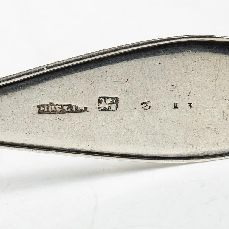 Matskedar, silver, 11 st, äldre modeller, 1789-1848.