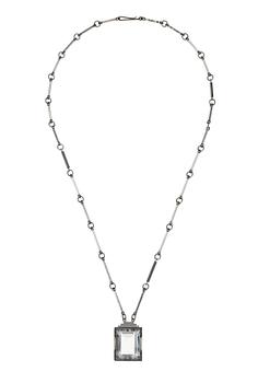 A Wiwen Nilsson rock crystal pendant and chain, Lund 1942.