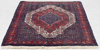 Carpet, Senneh, approx. 160 x 116 cm.