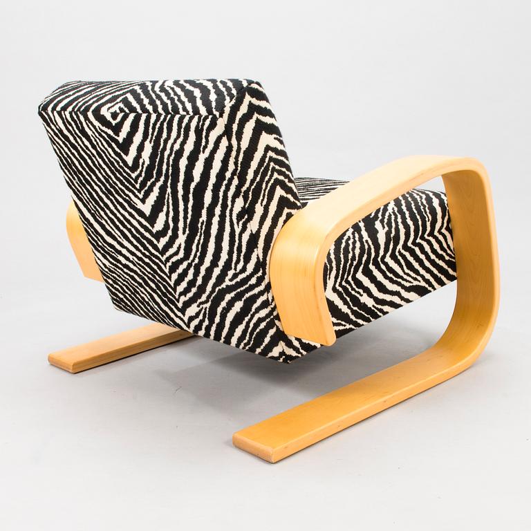 ALVAR AALTO, an early 1990's '400' armchair for Artek.