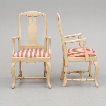 KARMSTOLAR. ett par, rokoko-stil, 1900-tal.