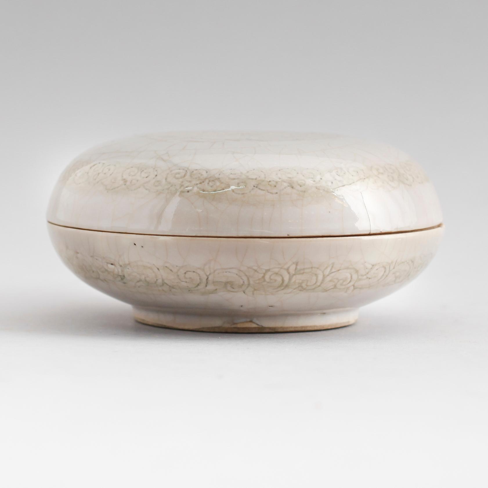 LOCKASK, porslin, Kina, sannolikt 1900-tal.