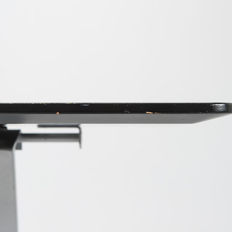 Jouni Leino, Table "Wheeler" for Inno. Jouni Leino Design Studio 2001.