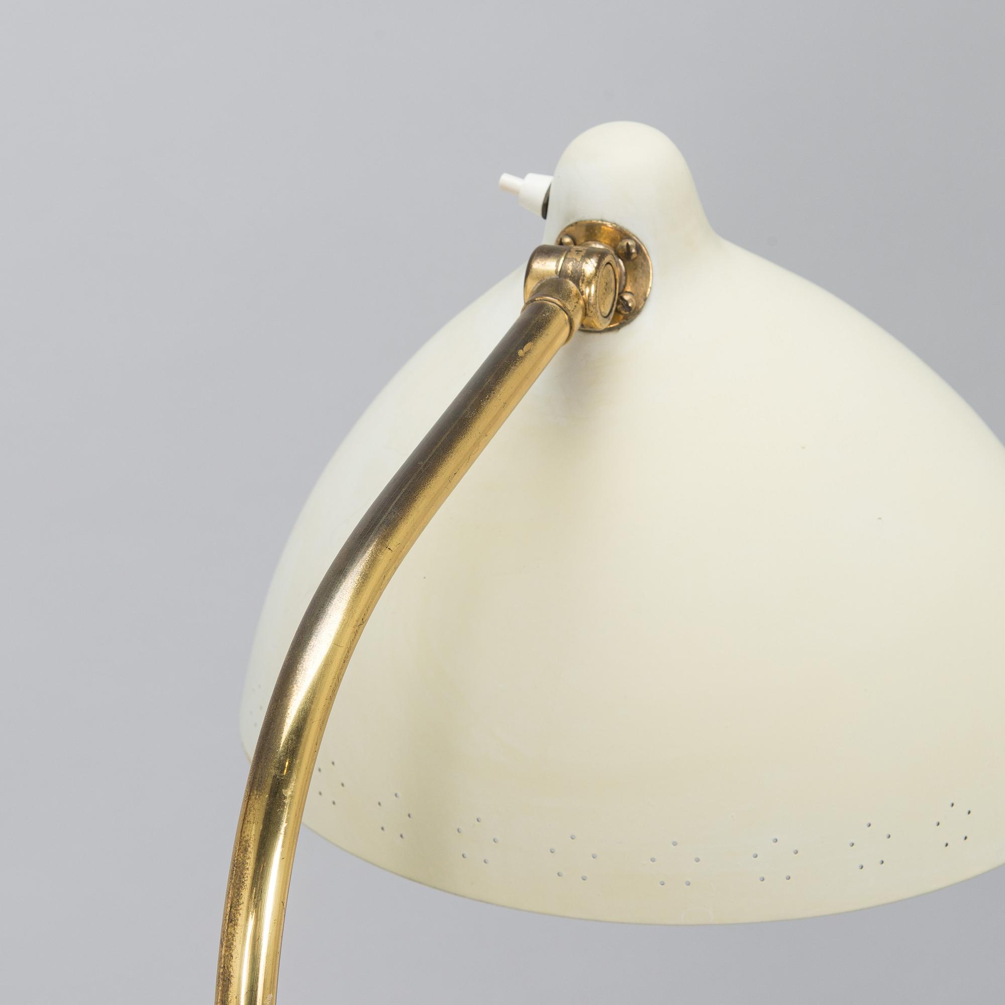 Lisa Johansson-Pape, A mid-20th century '2062' floor light, Stockmann Orno, Finland.