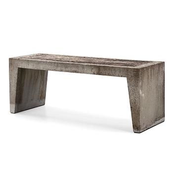 Stina Lindholm, a contemporary bench, 'Pilgårds', Skulpturfabriken.