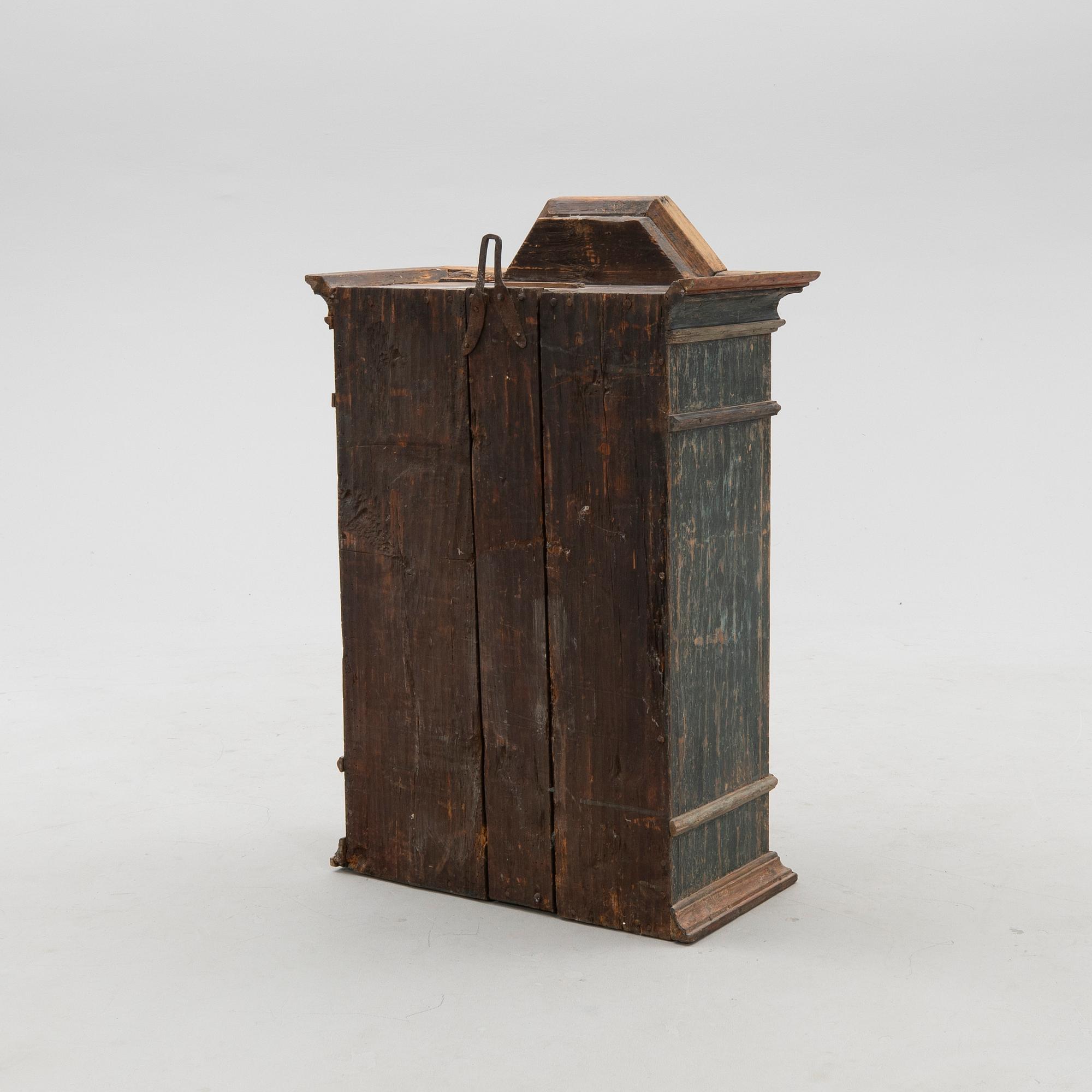 Hängskåp sk  Änglaskåp, daterat 1810.