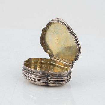 An 18th century parcel-gilt silver rococo snuff box, unidentified makers mark.
