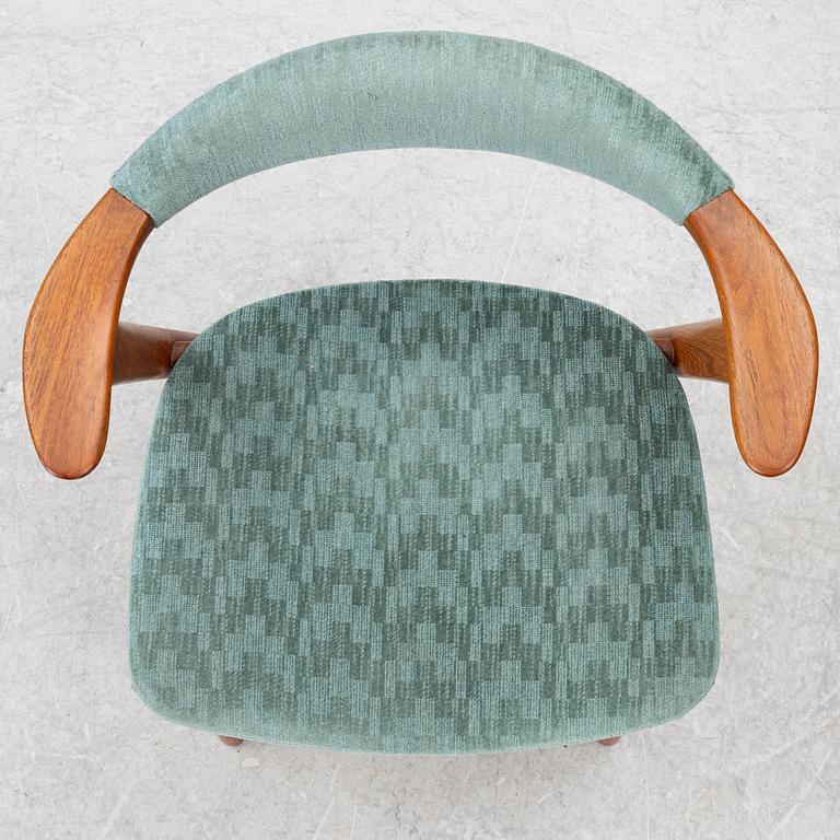 Erik Kirkegaard, chairs, set of 4, Høng Stolefabrik, Denmark, 1960s.