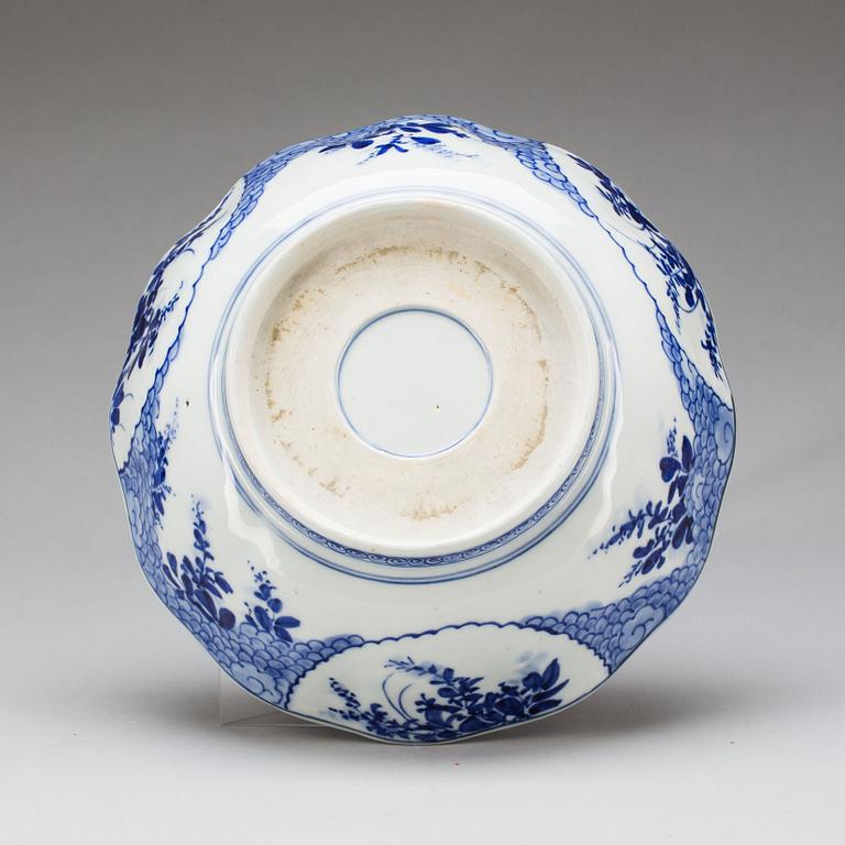 SKÅL, porslin. Japan, 1800-talets slut.