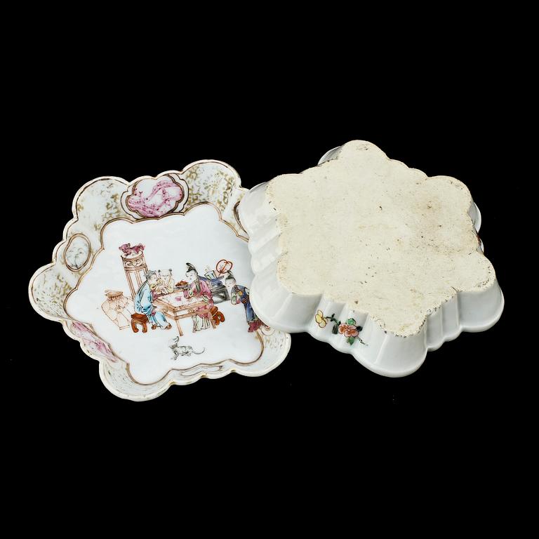 FAT, 2 st, porslin, Kina, 1700-tal.